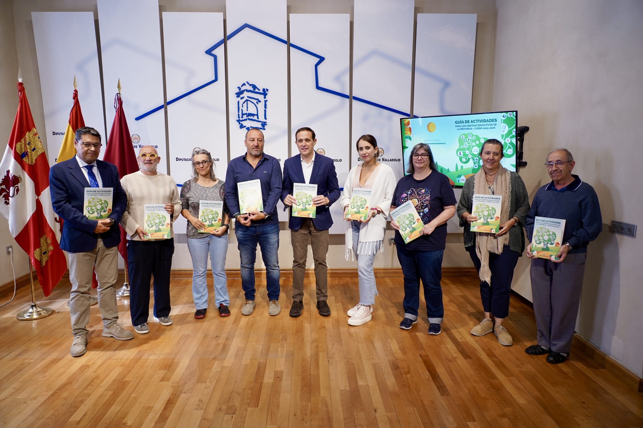 La Diputación presenta la Guía de Actividades 2025-2026 para centros ...